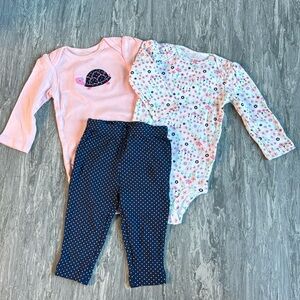 💜3/$15 Simple Joys by Carter’s 3 Piece Infant Set